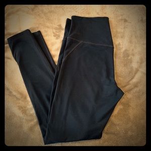 Black Girlfriend Collective Leggings sz. Lg